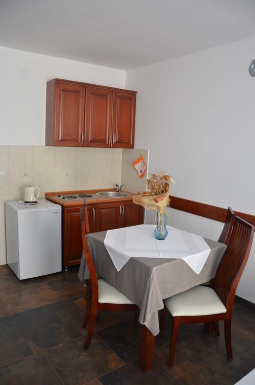 Apartament Lero Budva