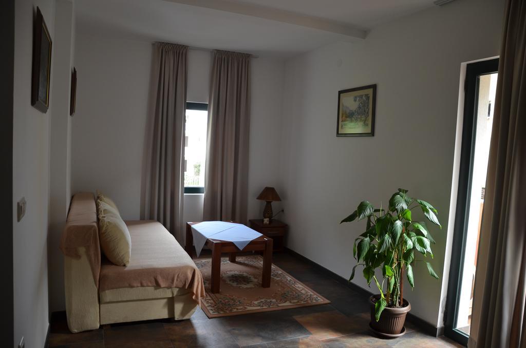 Apartament Lero