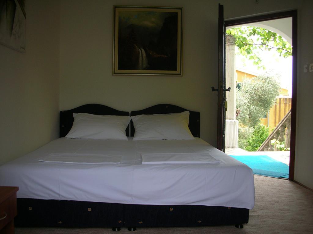 Lero Apartament Budva